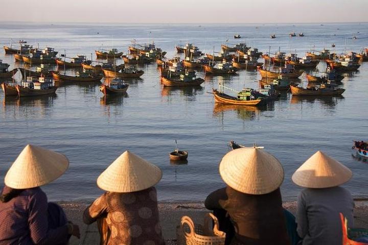 Từ 3 kiểu giày